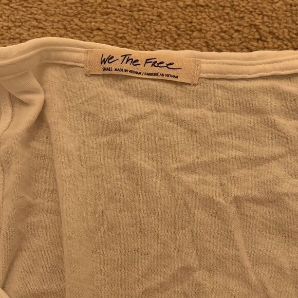 Free people tank Small  - Picture 2 of 3